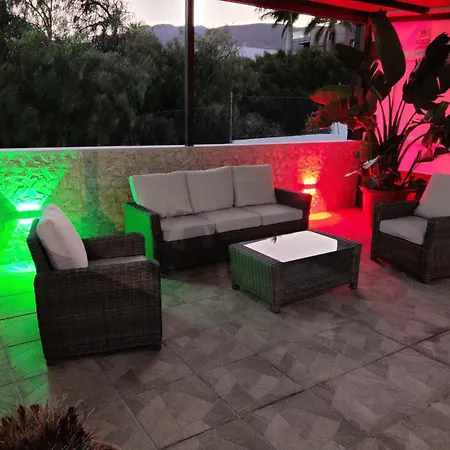 בית נופש Queca Private Heated Pool Cannon Water And Jacuzzi סנטה קרוז דה טנריף