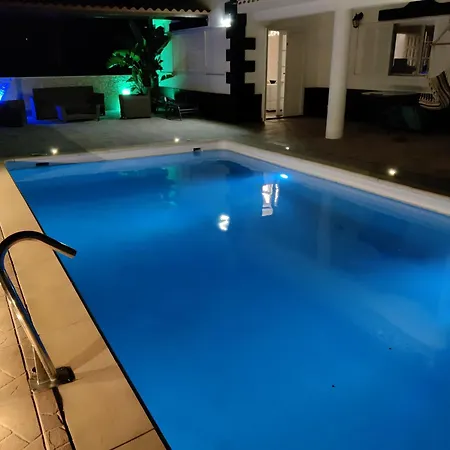 Queca Private Heated Pool Cannon Water And Jacuzzi Holiday home *