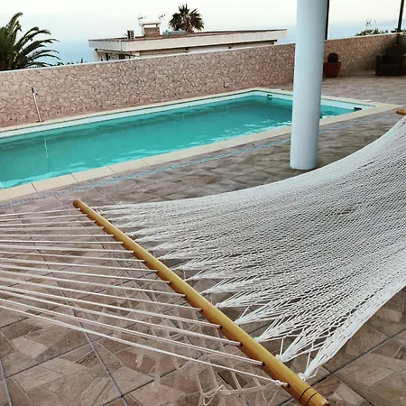 Queca Private Heated Pool Cannon Water And Jacuzzi بيت للعطل *
